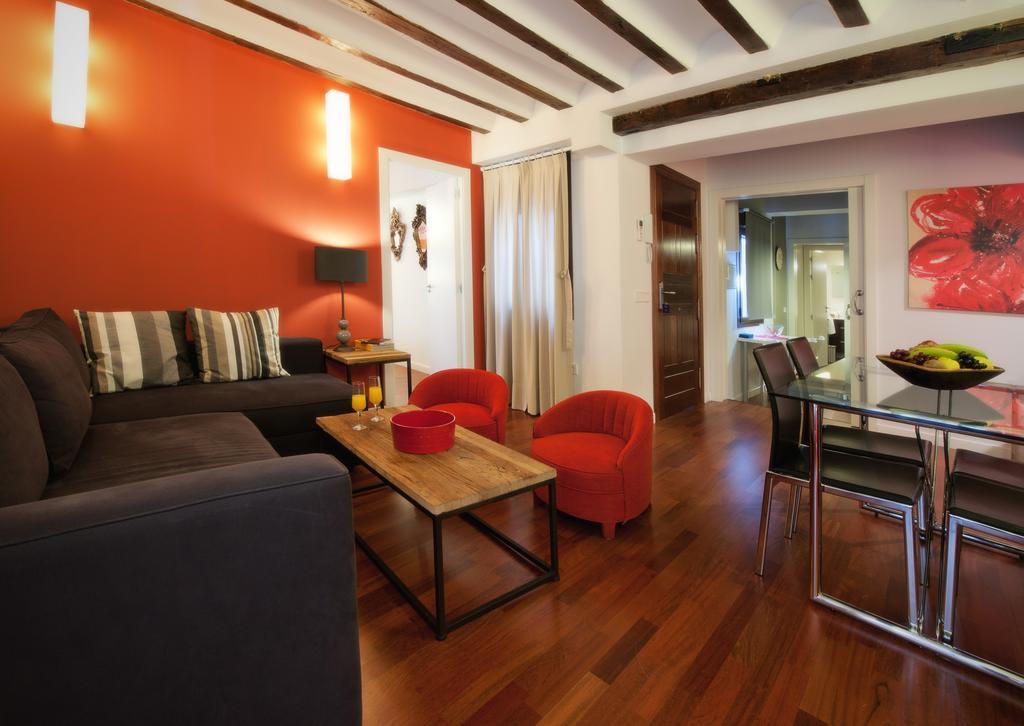 Apartamentos Abad Toledo Ruang foto